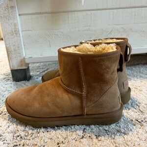 Women’s classic mini UGG boots